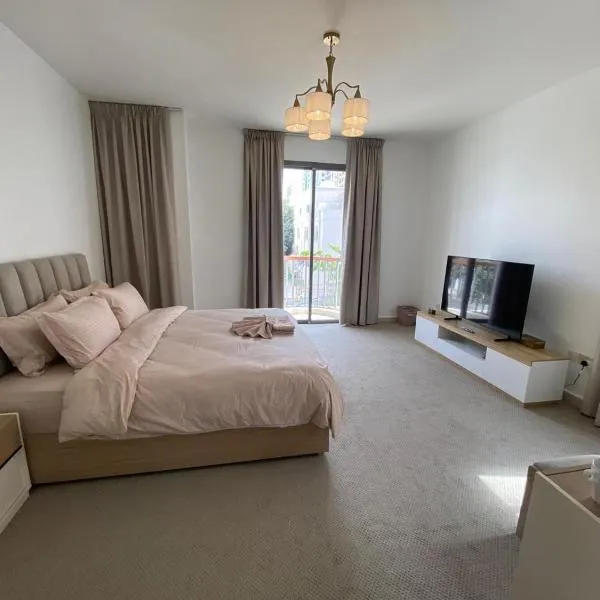 Dinar - villa master bedroom, hotel v mestu Abu Dhabi