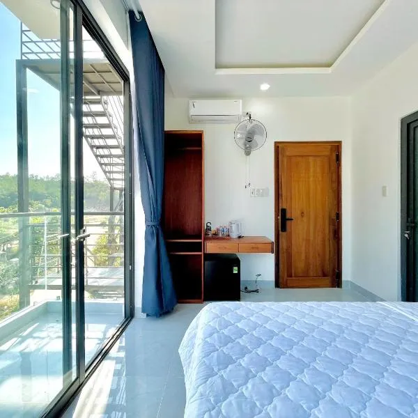 Blue Star Viên Hotel, hôtel à Binh Tien