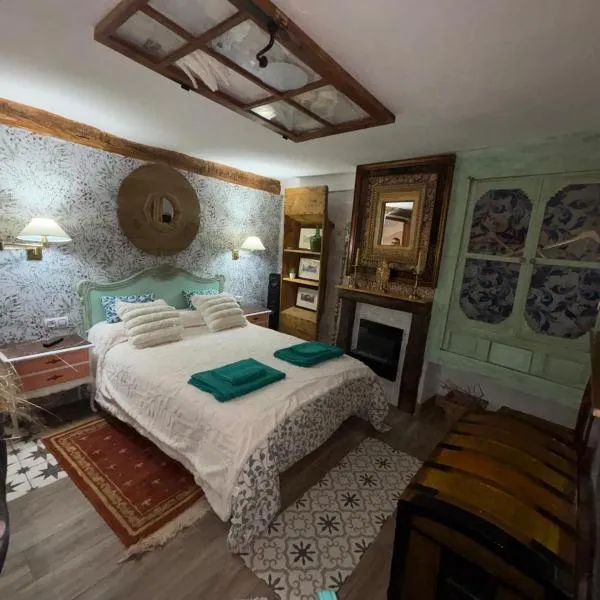 Casa rural en Buendía -la Galera con 4 dormitorios, hôtel à Buendía