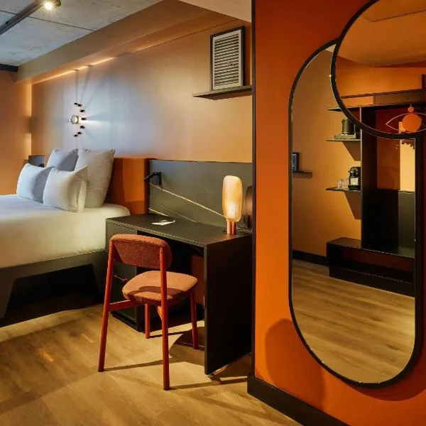 Tribe Paris Saint Ouen, hotel in Saint-Ouen
