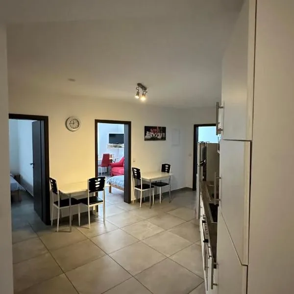 Zimmervermietung Aras,帕德博恩的飯店