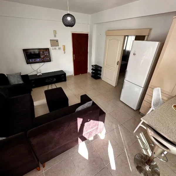 2 bedroom Kavaz Site, around the tourism port, хотел в Кирения