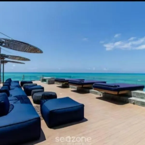 Lindo e moderno beira mar, hotel in Maceió