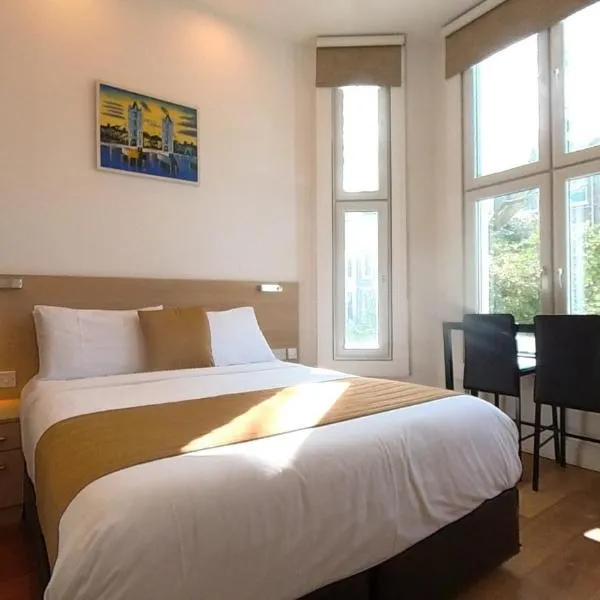 NOX Kensington, hotel in London