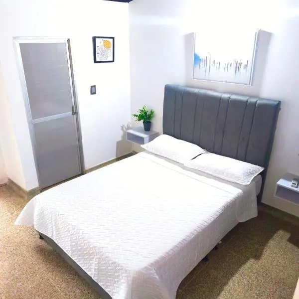 Habitación Premium al lado del CC San Silvestre, hotel en Barrancabermeja