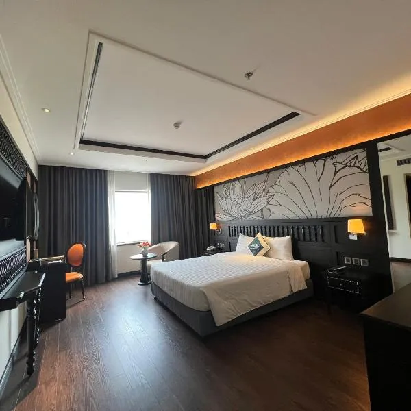 Green Dragon Boutique Hotel, hotel in Cẩm Phả