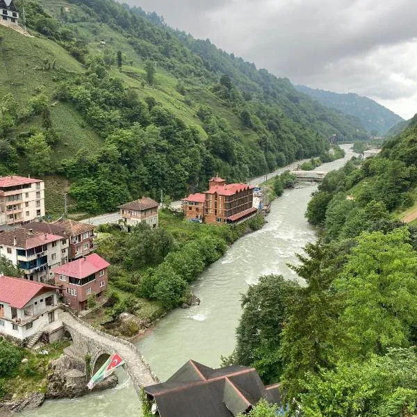 VADİDEKAL Suit-على ضفاف النهر, hotel in Çamlıhemşin