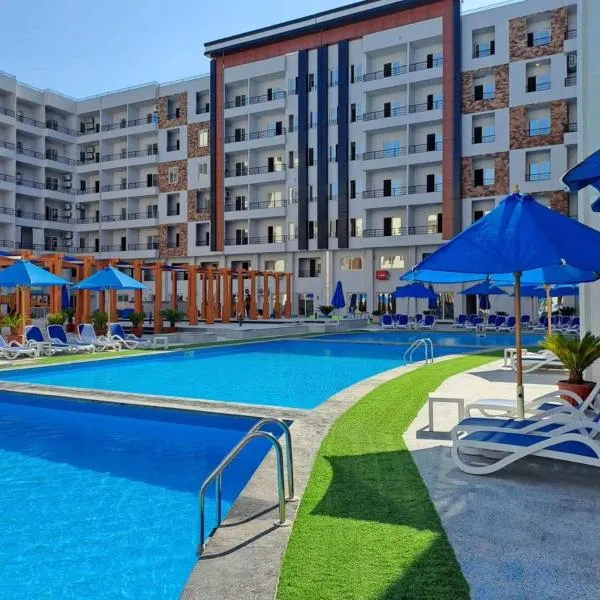 Tiba Golden beach resort hurghada down town, hotel in Hurghada