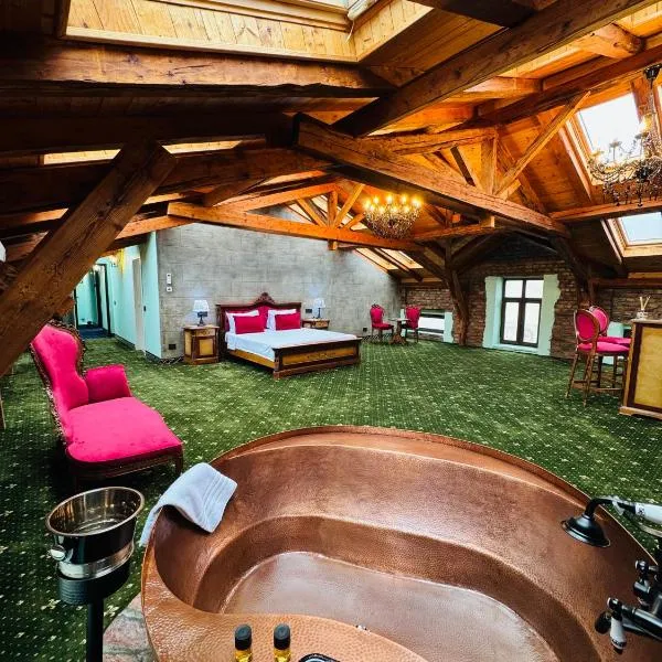 JMR Splendor - Private Sauna & Bathtub Suites, מלון בקונסטנצה