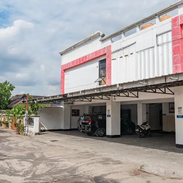 Hotel O Ilir Barar I Near Rumah Sakit Islam Siti Khadijah Formerly Maleo Hotel, hotel v destinácii Palembang