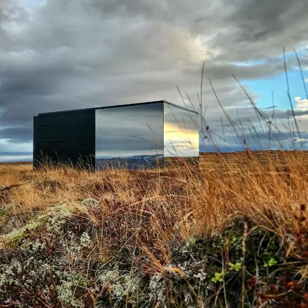 Mystic Light Lodge, hotel in Búðardalur
