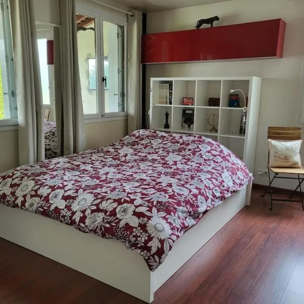 chambre privée Gournay sur Marne, Hotel in Gournay-sur-Marne