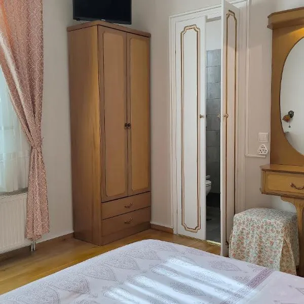 Venetula's Rooms - Varvara, hotel in Kastoria