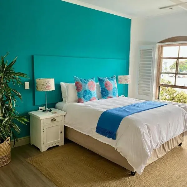 Hermanus Waterfront Apartment, hotel in Hermanus