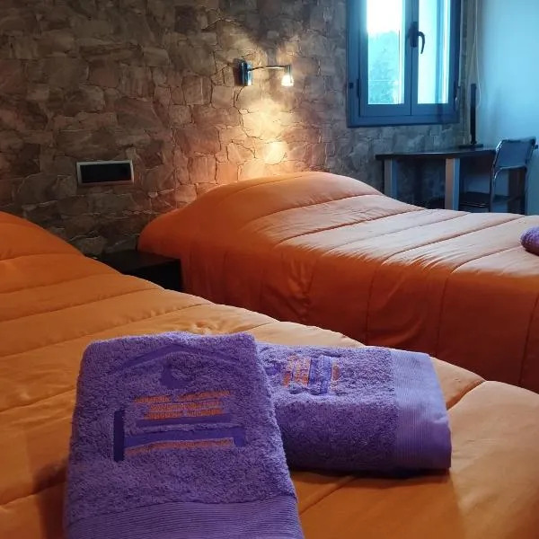 Pensión Matarraña, hotel in Fayón