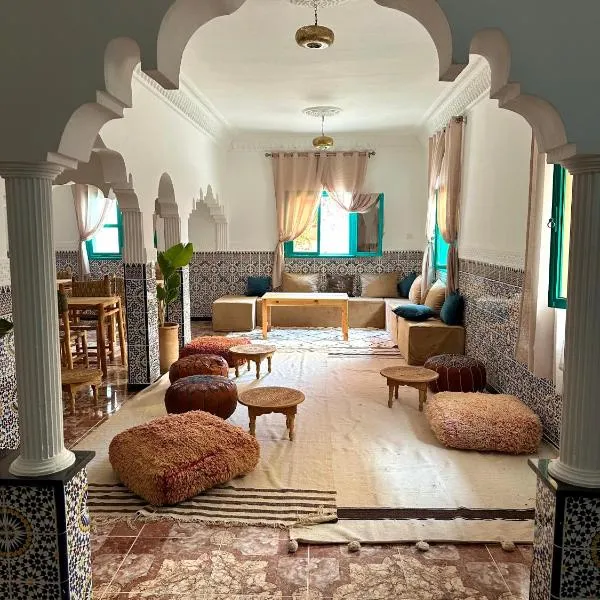 Dar Al-Andalus，位于塔姆拉赫特乌兹达尔的酒店