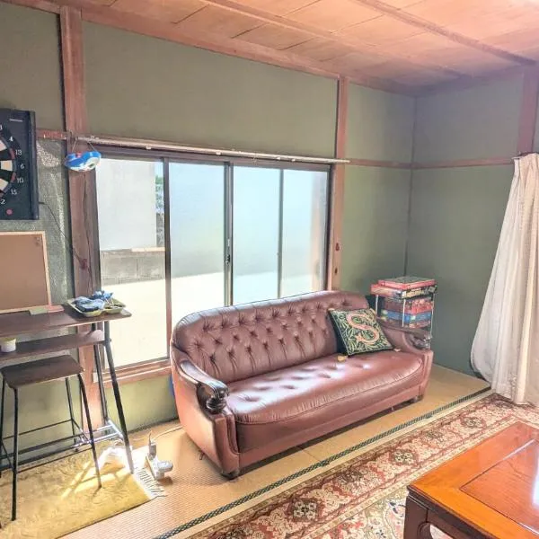 Asoviva, hôtel à Anan