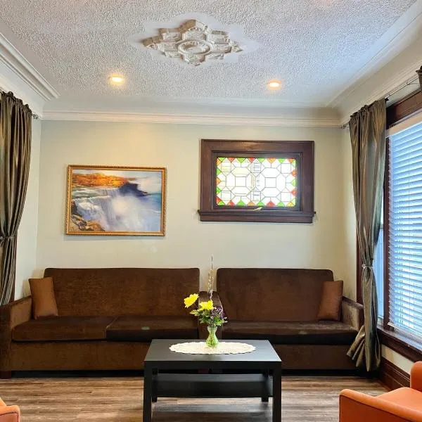Cozy Suite-Walk to the Falls, hotel in Niagara Falls