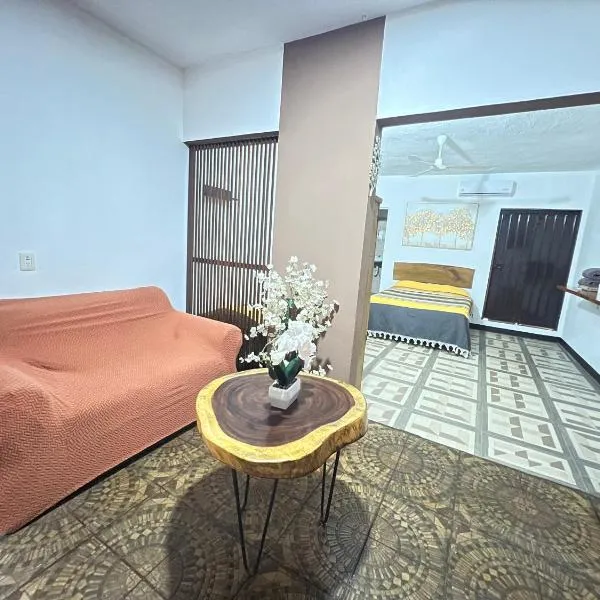 Casa Guiba 2 Puerto Escondido，位于埃斯孔迪多港的酒店