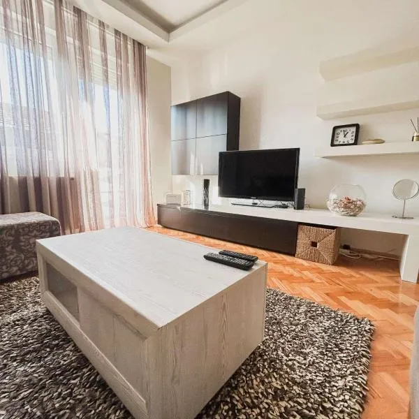 Elena apartman, hotel in Vranje