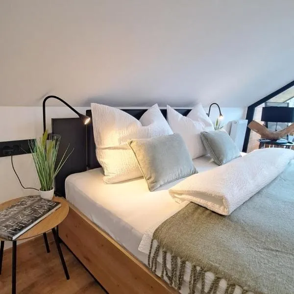 Naša hiša, hotel v destinaci Bohinj