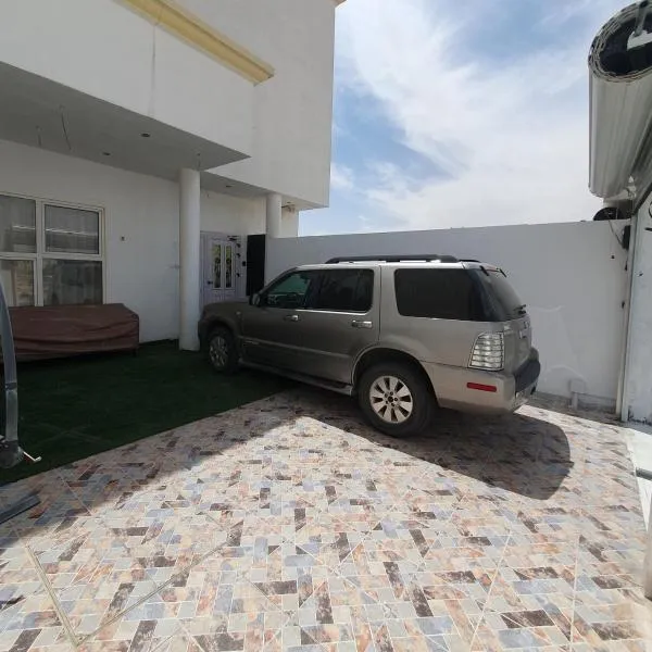 ستوديو بفناء خارجي ومدخل سيارة خاصين, hotel v destinaci Al Hofuf