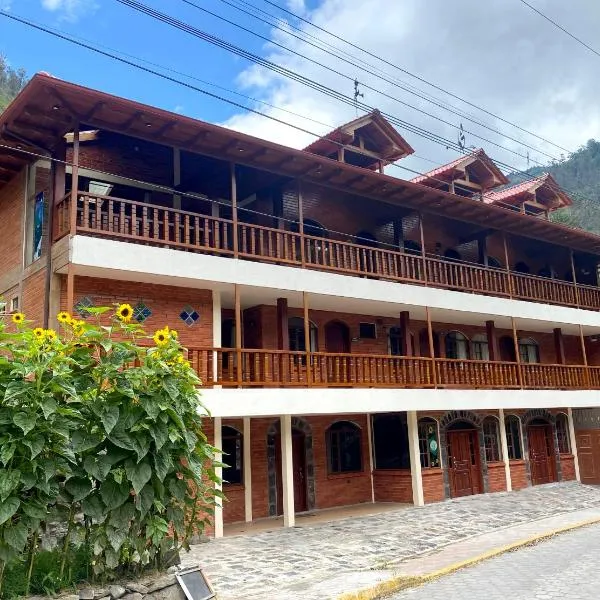 The Lookout Hideaway, hotel in Baños