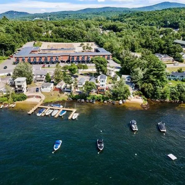 Paugus Bay Condo Close to it All, hotel a Laconia
