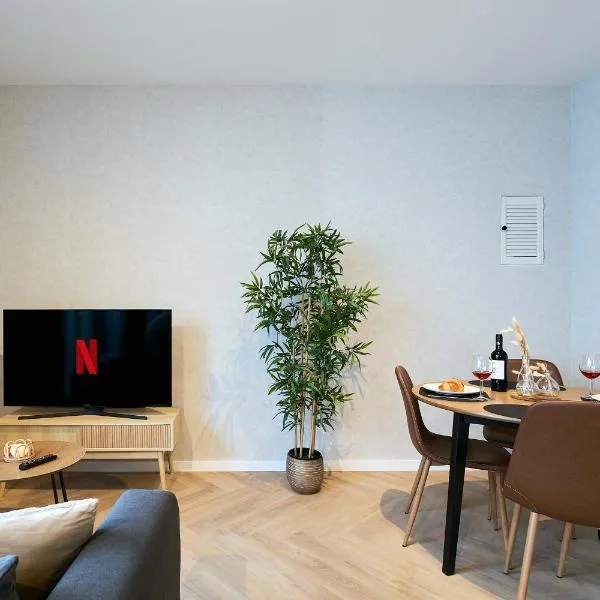 Central City Escape Modern Studio Near Everything, hotel in Eindhoven