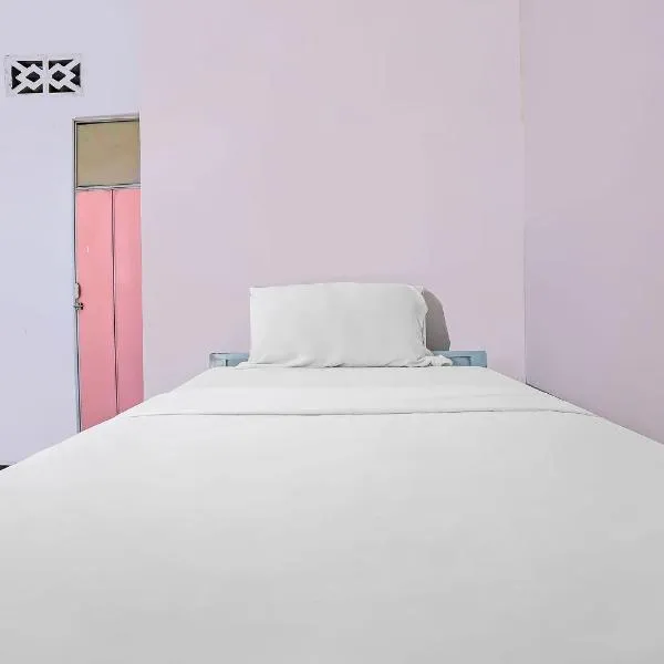 Hotel O City Kost Syariah, hotel v destinaci Pangkalpinang