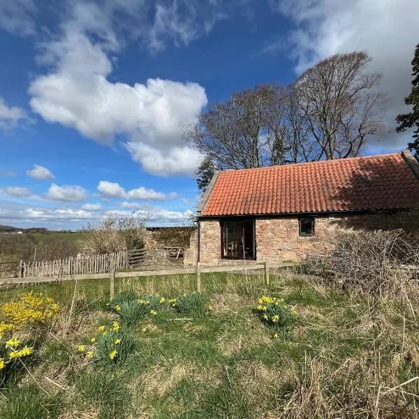 Stable Cottage by Roslin Glen, hotel v destinaci Roslin