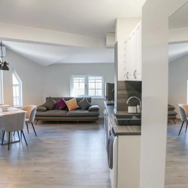 Ъгловата къща, ξενοδοχείο σε Lovech