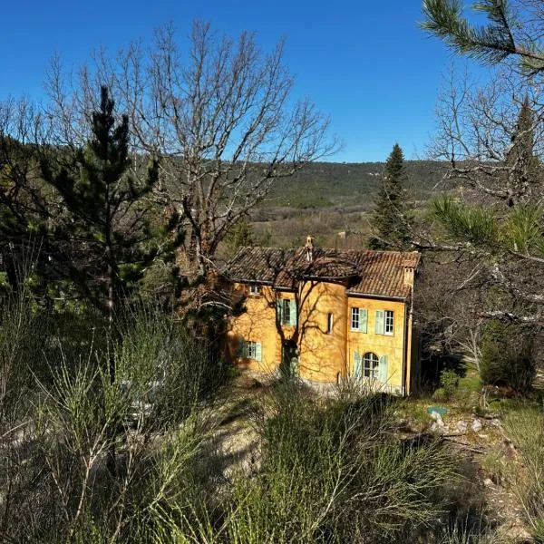 Domaine d'Angouire, hotel in Moustiers-Sainte-Marie