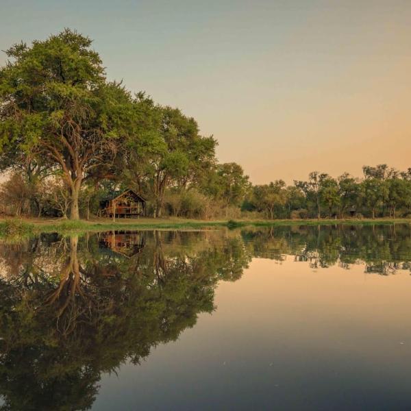 Khwai Mokoro Safaris and Campsites, Khwai