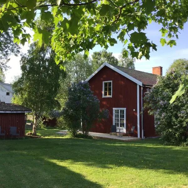 Per-Sims, hotel en Ljusdal