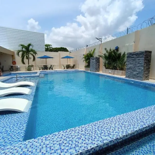 Cabañas Covemar Estandar，位于科韦尼亚斯的酒店