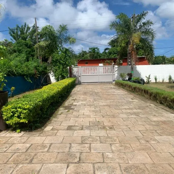 Kaz KAFE, hotel a Mamoudzou