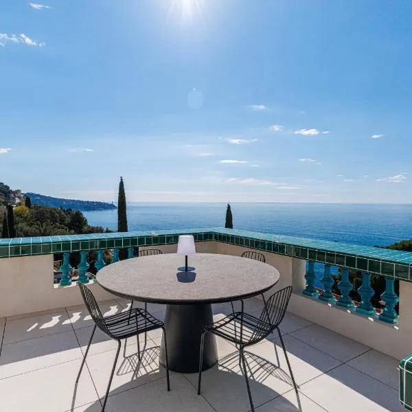 New - sea view - splendid apartment, готель у Ніцці