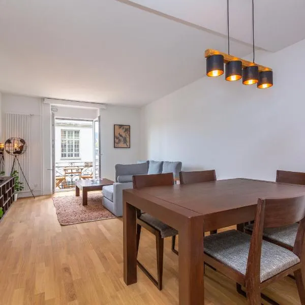 KAYA Zurich Apartment 3A - Downtown 2BR Apt with Balcony, hotel in Zürich