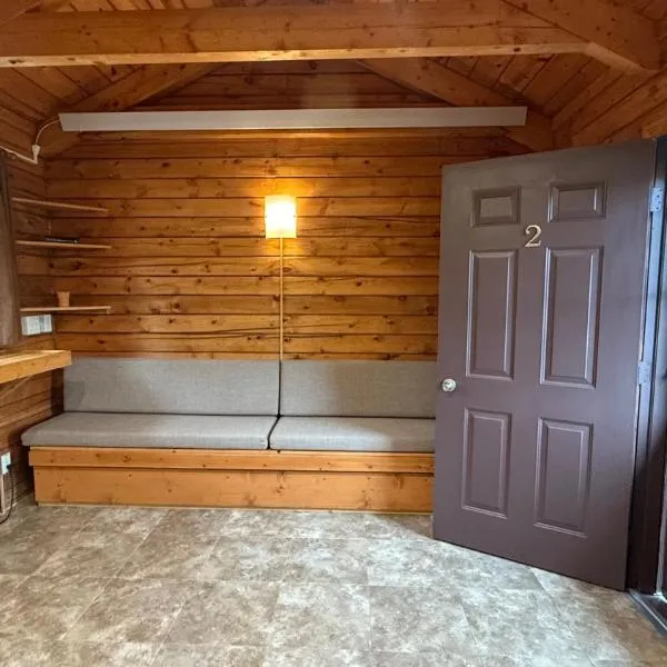 Cozy little pet-friendly cabin, hotel in Custer