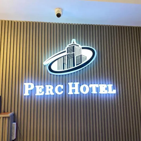 Perc Hotel, hotel en Pinamungahan