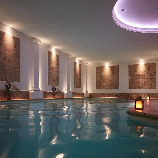 Paris j'Adore Hotel & Spa, hotel in Paris