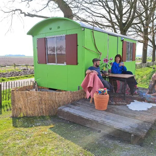 Pipowagen Doe Maar Groen、Bantのホテル