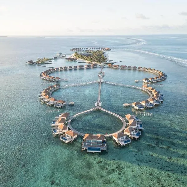 Radisson Blu Resort Maldives with 50 percent off on Sea Plane round trip 03 nights & above, hotel v mestu Fenfushi