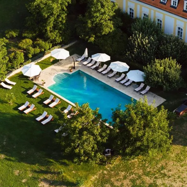 Hotel Château Bela, Hotel in Belá