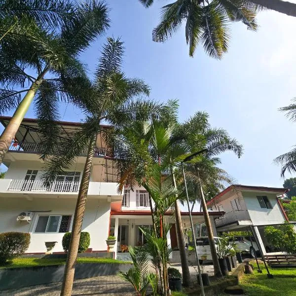 Kandy Green Villa, hotell sihtkohas Polgolla