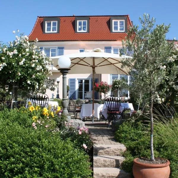Hotel Villa Seeschau - Adults only, hotel di Meersburg