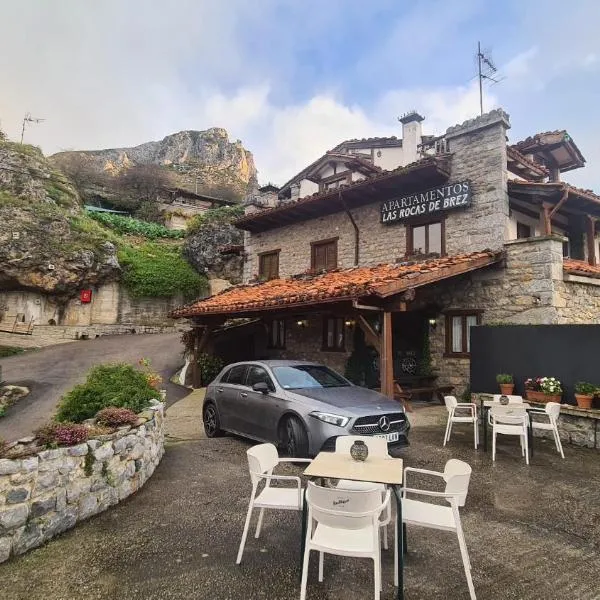 Apartamentos Las Rocas de Brez, hotel di Brez