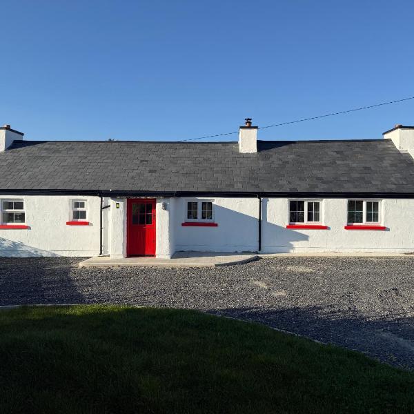 Teach Neil Mhanais, Falcarragh