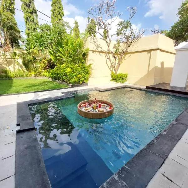 The Tukad Villa, hotel in Seminyak